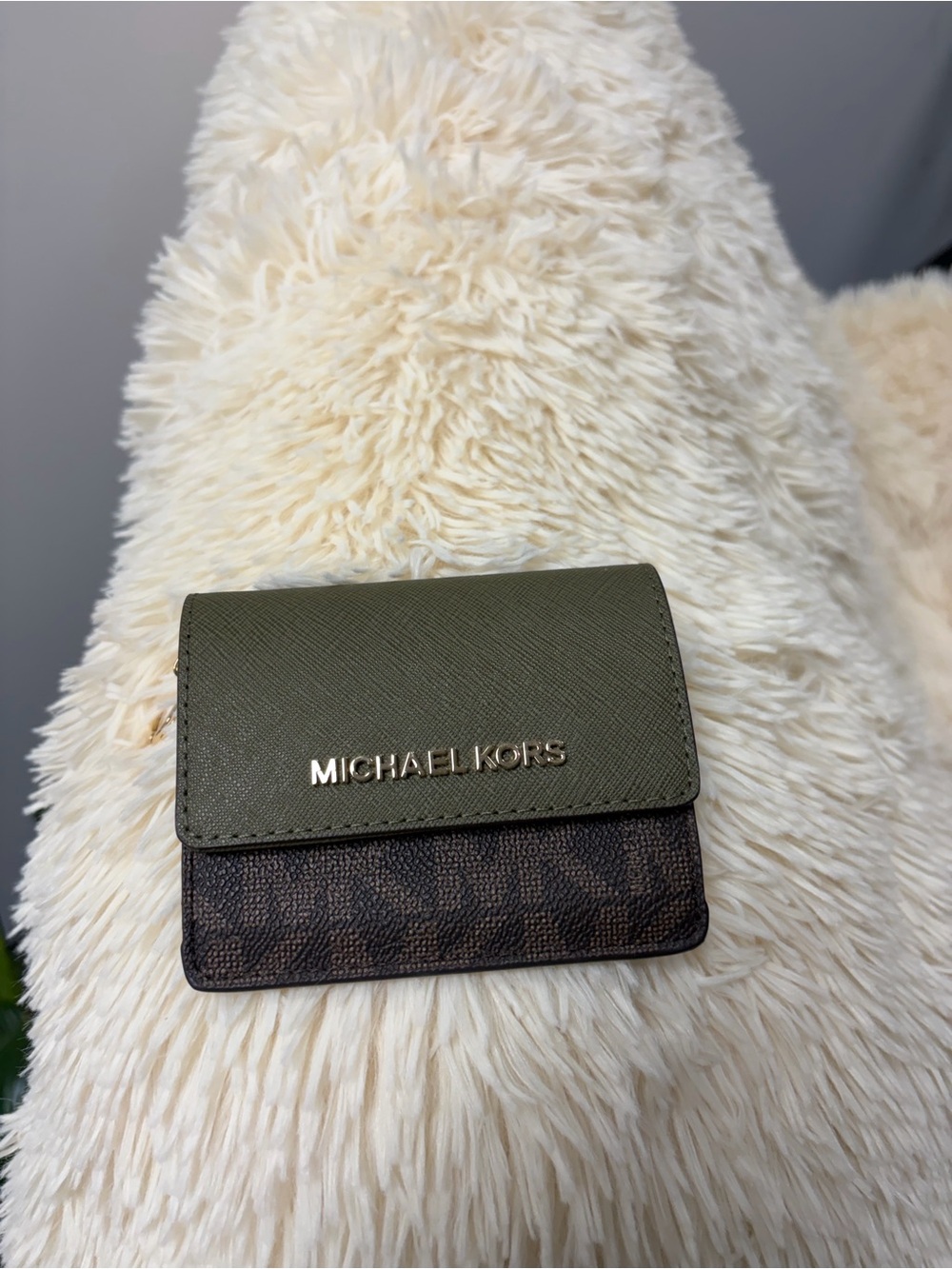 Michael Kors Olive and Brown Signature Saffiano Card Wallet